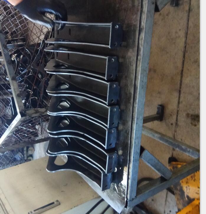 汽車(chē)金屬?zèng)_壓件的熱成型過(guò)程